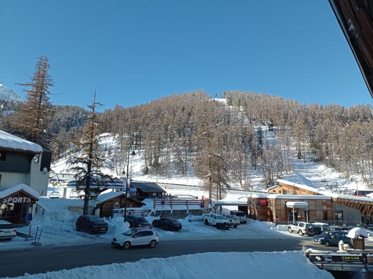 Residence Le Schuss Studio Montagne En Bas Des Pistes Vars  Exteriér fotografie